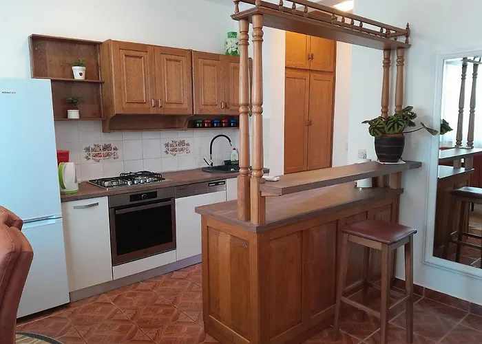 Ivicek Apartamento *